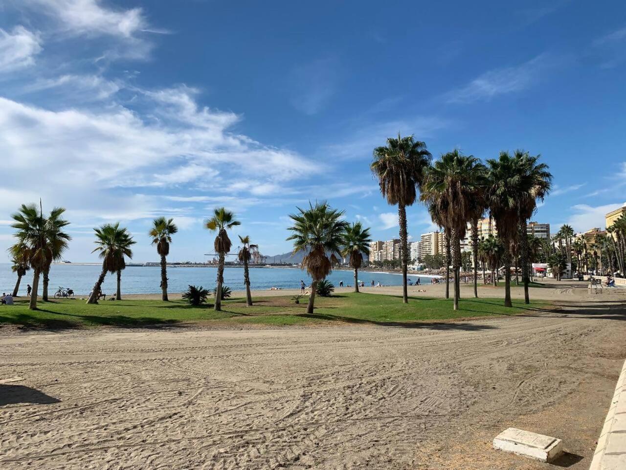 Mundo Nuevo Malaga Centro Apartment Bagian luar foto